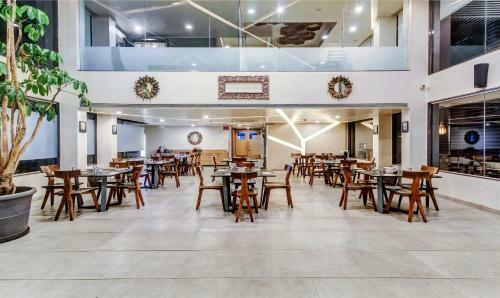 Treebo Trend Hotel Sky Inn Satara