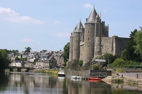 The Breton Apartment At Chateau Le Mur