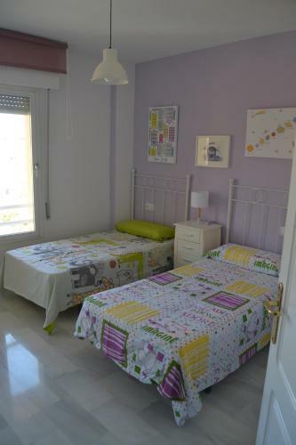 Bright And Modern Apartment: Garage, Pool ...