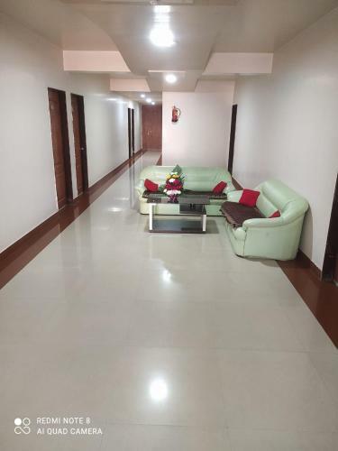 Hotel Sukh Sagar