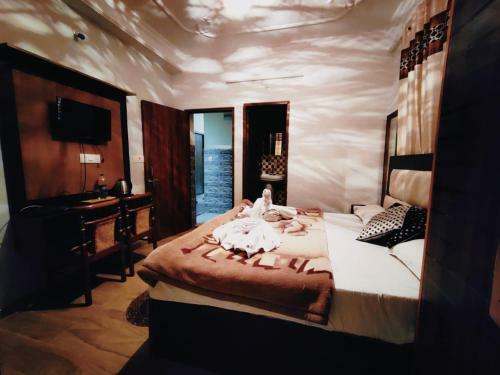 Bed & Breakfast Maa Tara Anchal Cottage