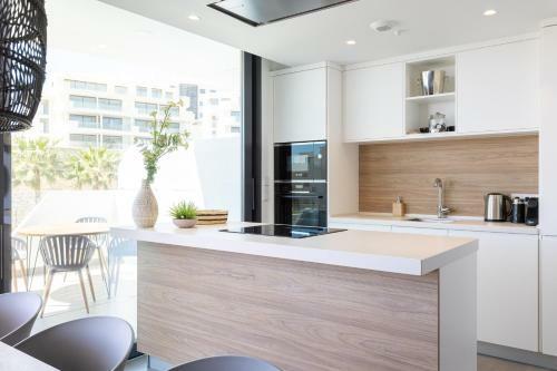 Higueron West Luxury Apartment