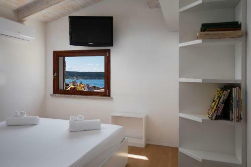 Homey Experience - White Villa Panorama