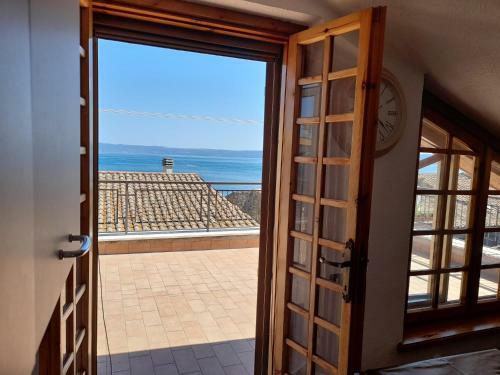 Apartamento Mansarda Sul Lago A Marta