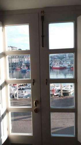 Casa Duplex En Puerto De Luarca