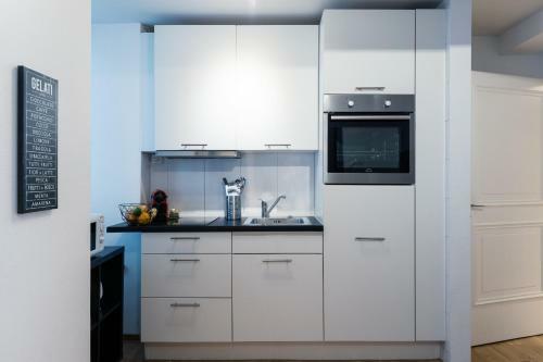 Hitrental Old Town Apartments