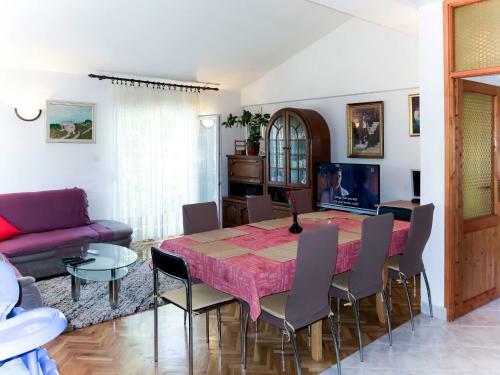 Holiday Home Marija - Omi150