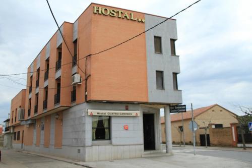 Hostal Restaurante Cuatro Caminos