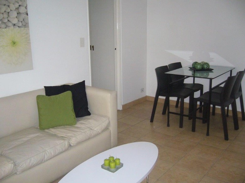 Monta�eses Apartments