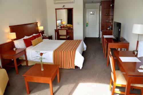 Sol Victoria Hotel Spa & Casino