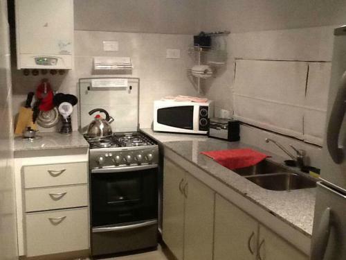 Apartamento Departamento "b" En Edificio Huarpes Gesell