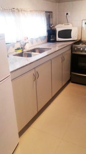 Apartamento Departamento "b" En Edificio Huarpes Gesell