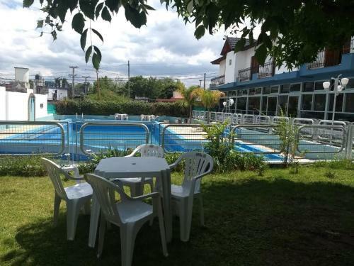 Hotel 27 De Abril
