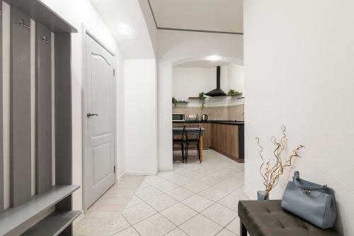 Avangard Shevchenko Avenue Apartment