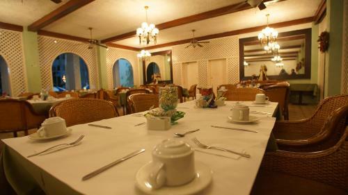 Hotel Bachue Girardot