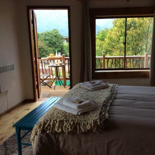 Albergue Hostal Rio Libre Puc�n