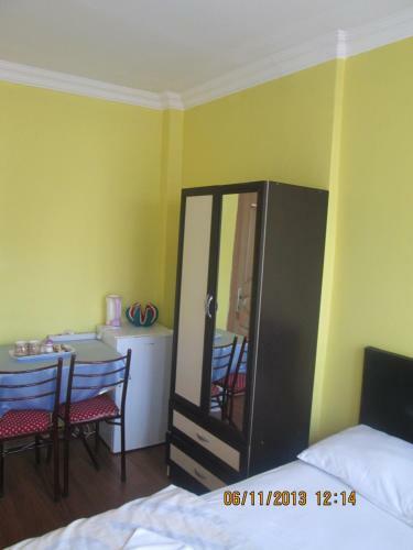 Bereket Traveler Hotel