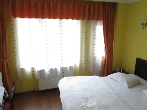 Bereket Traveler Hotel