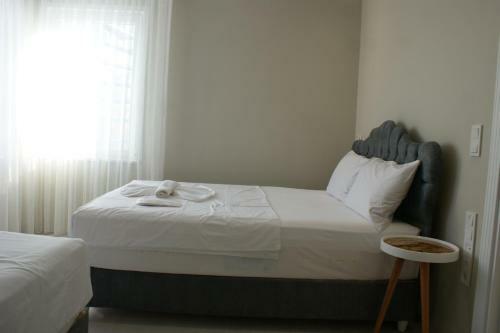 Albergue The Empress Theodora Hotel Ll