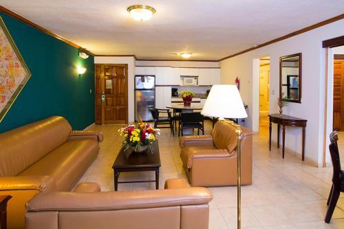 Hotel Villas Del Rio Luxury Suites By Vrhost