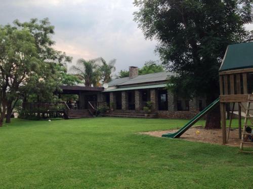 Bed & Breakfast Hamiltons Lodge & Restaurant