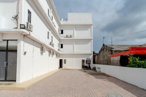 Hotel Oyo 2895 Paranginan Residence