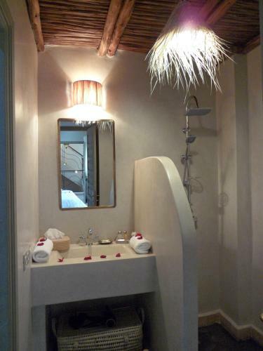 Hostal Riad Et Spa Misria Les Oliviers