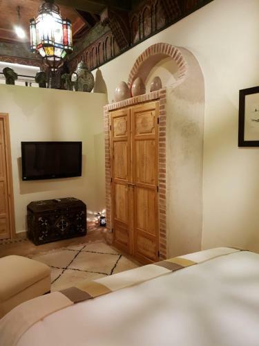 Riad Les Trois Palmiers El Bacha