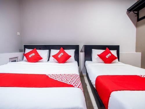 Oyo 44097 Avatarr Hotel