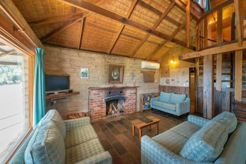 Grampians Pioneer Cottages
