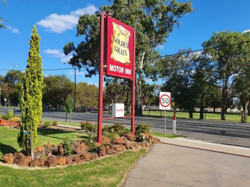 Golden Grain Motor Inn