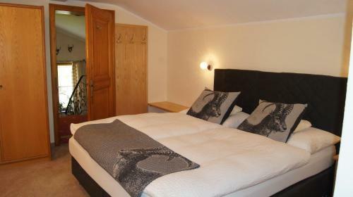 Bed & Breakfast Pension Hartenfels