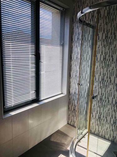 Hotel Executive Rooms And Suites Play