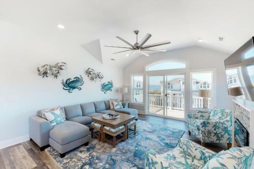 Spectacular Sunset Beach House Cb105