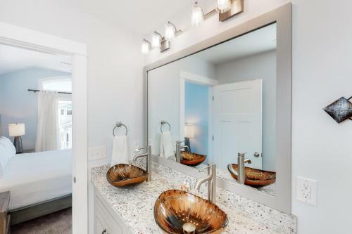 Spectacular Sunset Beach House Cb105