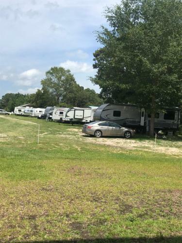 Moonlight Lake Rv Park And Cottages