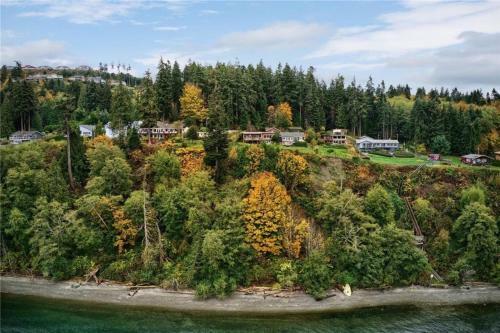Eagle's Nest Retreat
