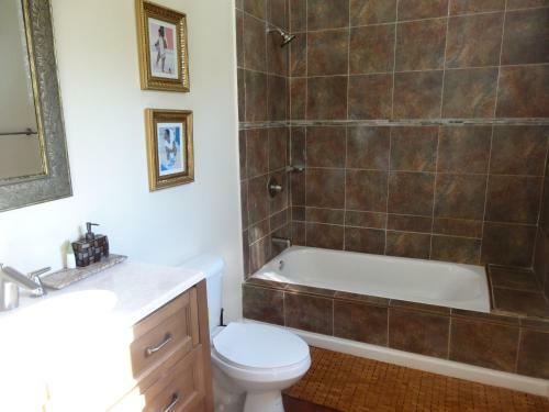 Blue Paloma Bed & Breakfast