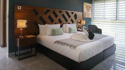 Hotel Panther Bay Villa & Golf