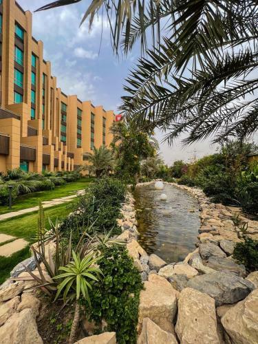 Hotel Grand Millennium Al Seef Basra
