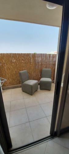 Hana Apartment With Swimming Pool