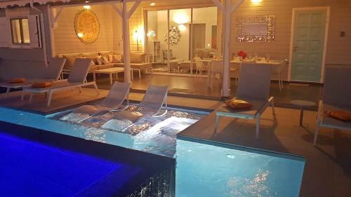 Villa Blue Star