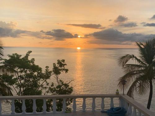 Kurtena?s Hideaway - 3 Bedroom Luxury Villa