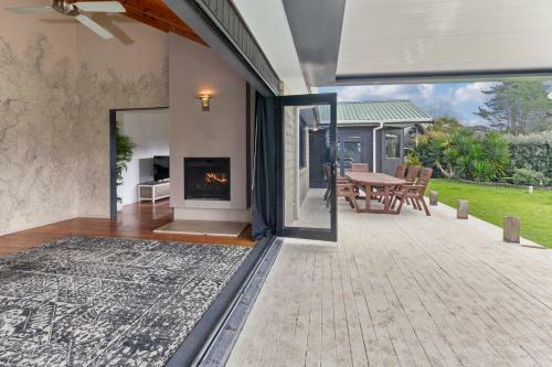 Lascelles Escape - Dairy Flat Holiday Home