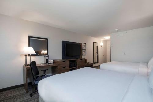 Hotel Comfort Inn & Suites