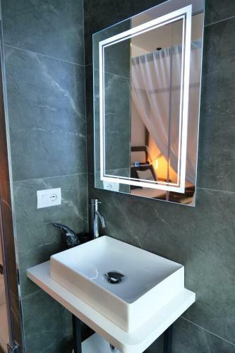 Hotel Nili Deluxe