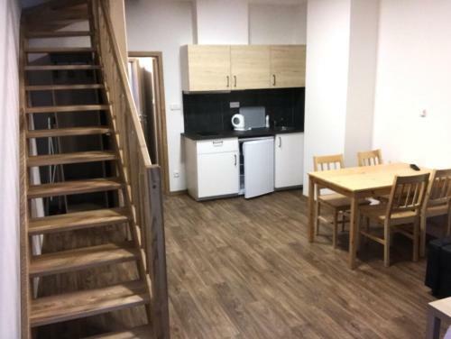 Apartm�ny Na Hand?