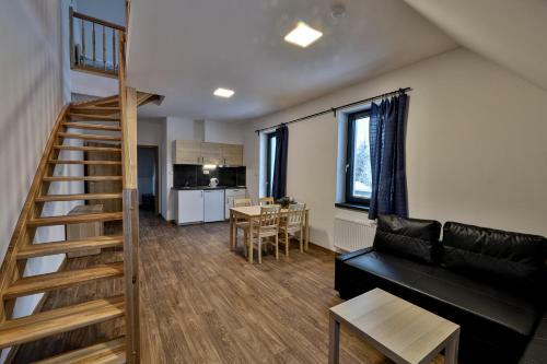Apartm�ny Na Hand?