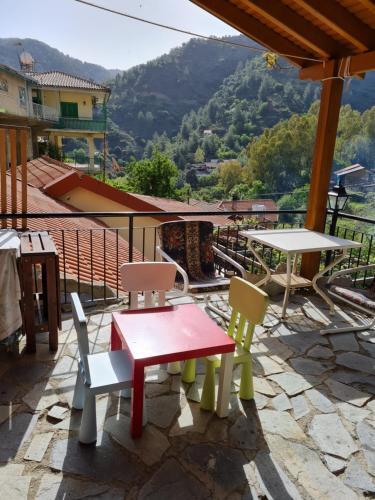 Villa Elpiniki's Old House