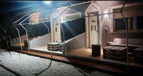 Hostal House Rent Orikum